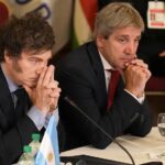 Riesgo país en 765 puntos: impacto en el programa financiero y alternativas para el Gobierno
