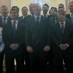 Santilli reunió en París a los gobernadores para negociar las PASO